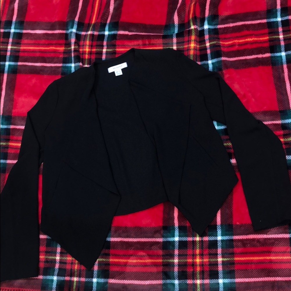 Black high-low blazer